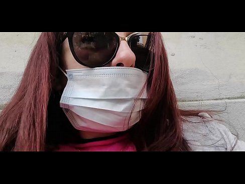 ❤️ Nicoletta neemt wraak op haar buurman en plast in zijn garage (Special Covid19 Italian Quarantine) Quality sex at us ❤